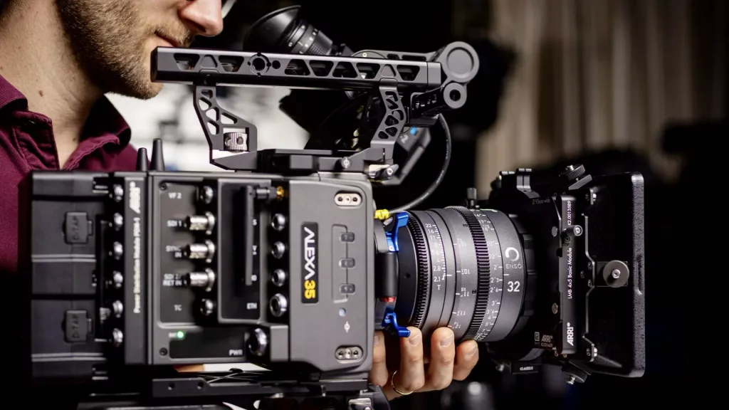 ARRI выпускает объективы Ens  Primes   Универсальные и настраиваемые  объективы для кино