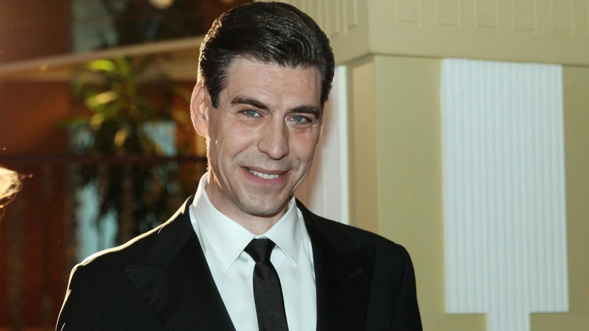 Дмитрий Дюжев